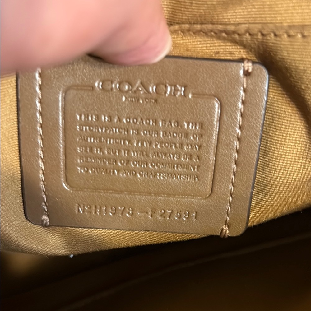 Coach Cream Crossbody Bag with Gold Accents - Picture 3 of 6